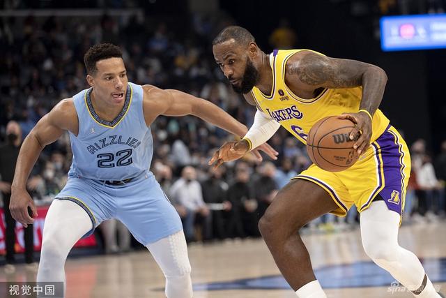 国足抵达雅加达 对印尼生死战23人名单并无秘密